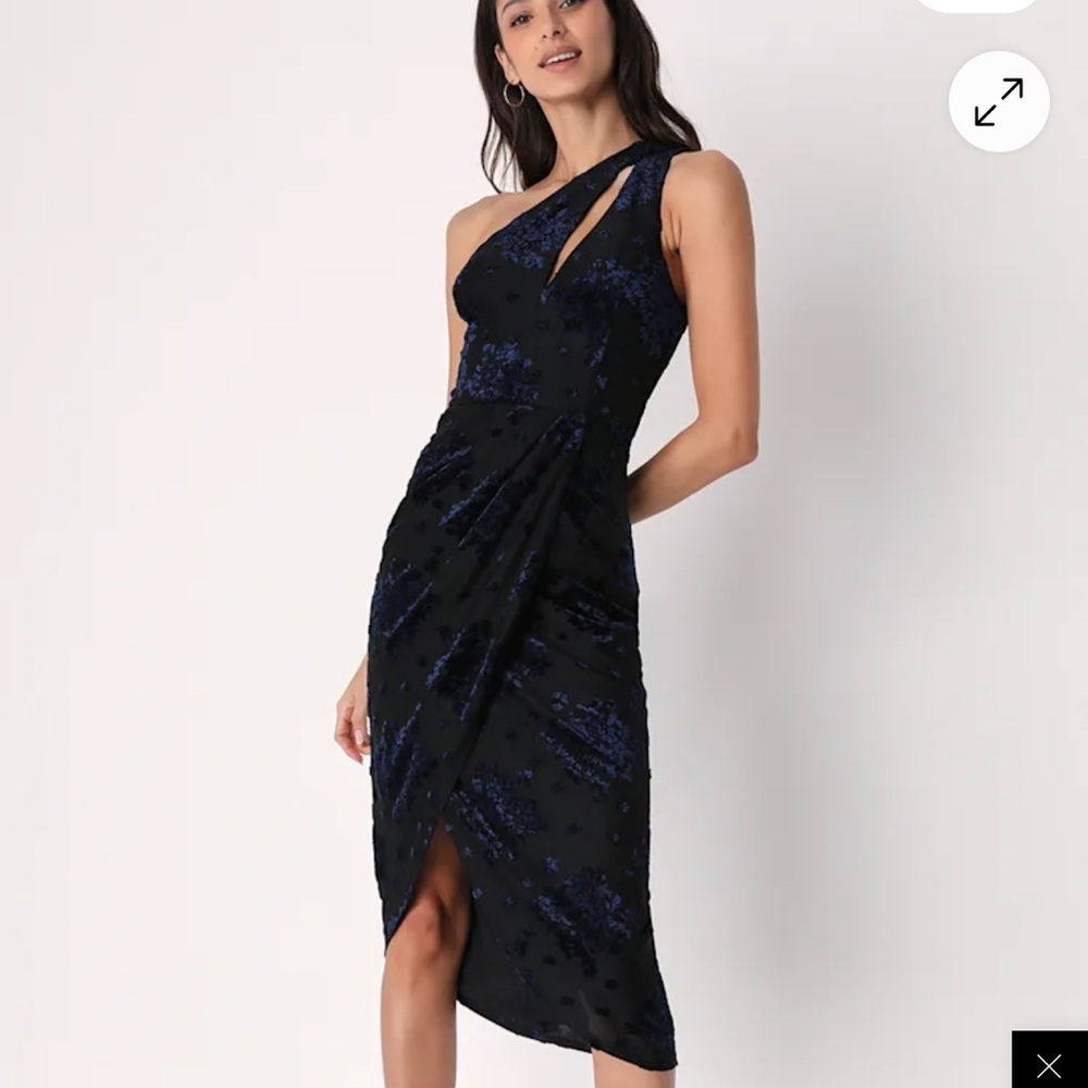 Lulu's Drinks at Dusk Navy Floral Burnout Velvet One-Shoulder Dress Size Large